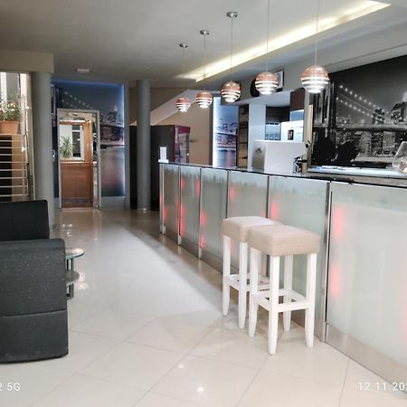 וארנה Danita Apartments & Diva Restaurant Bbq&Pool Bar מראה חיצוני תמונה