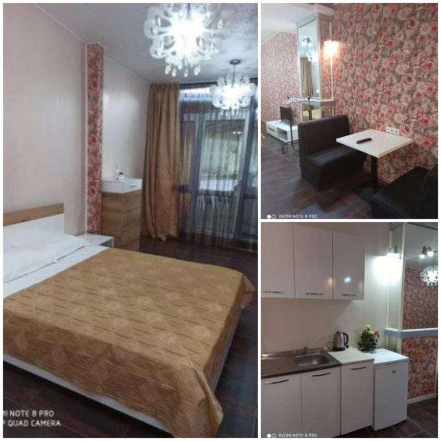 וארנה Danita Apartments & Diva Restaurant Bbq&Pool Bar מראה חיצוני תמונה